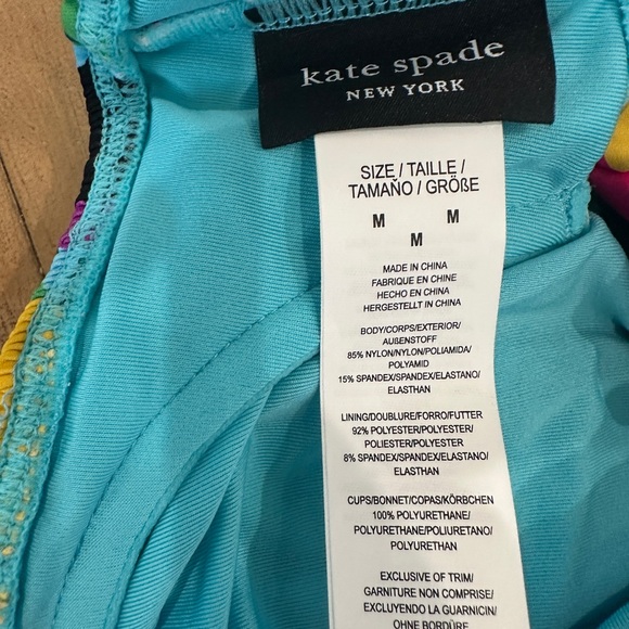Kate Spade 2 piece. NWOT. Size Medium. - Picture 5 of 6